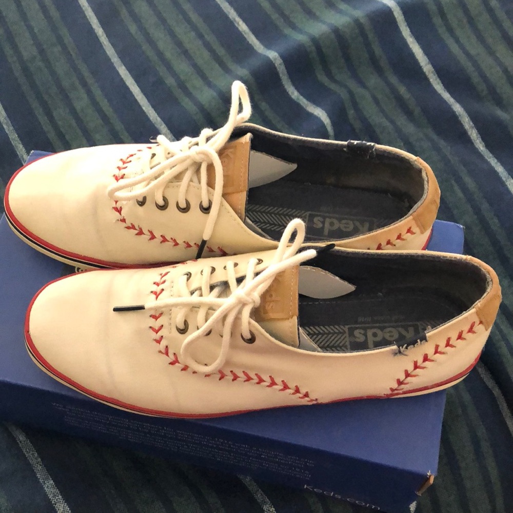Keds  baseball stitch canvas tennis shoes